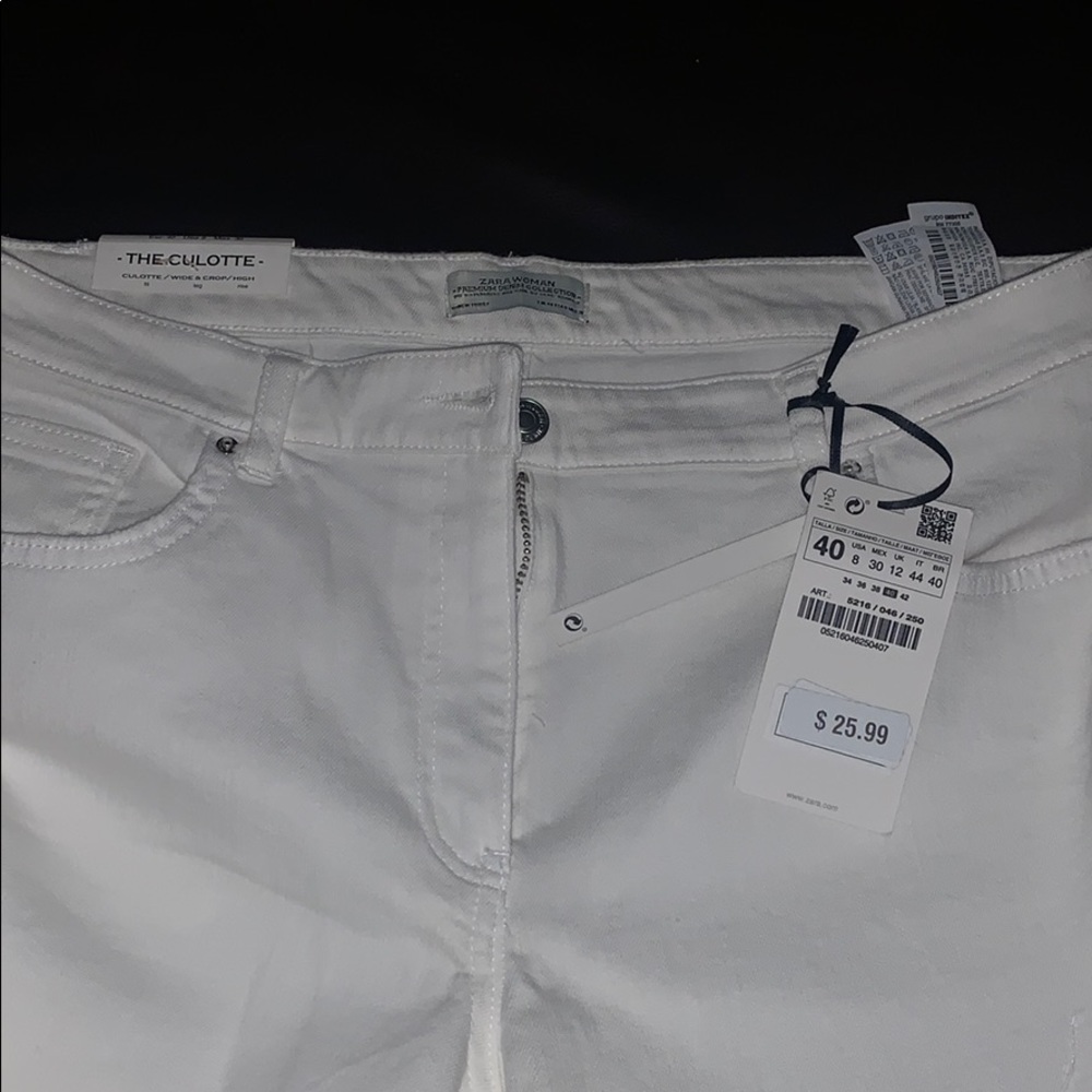 Zara cropped white jeans